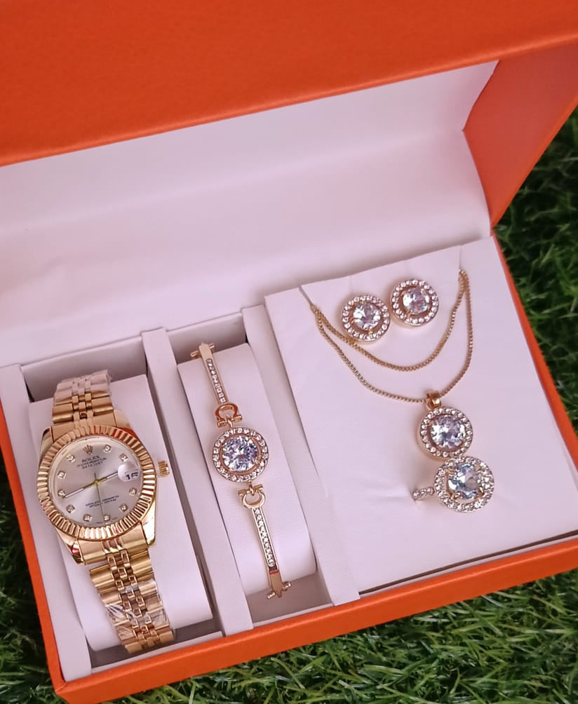 Minimal Gleam Women Watch ©